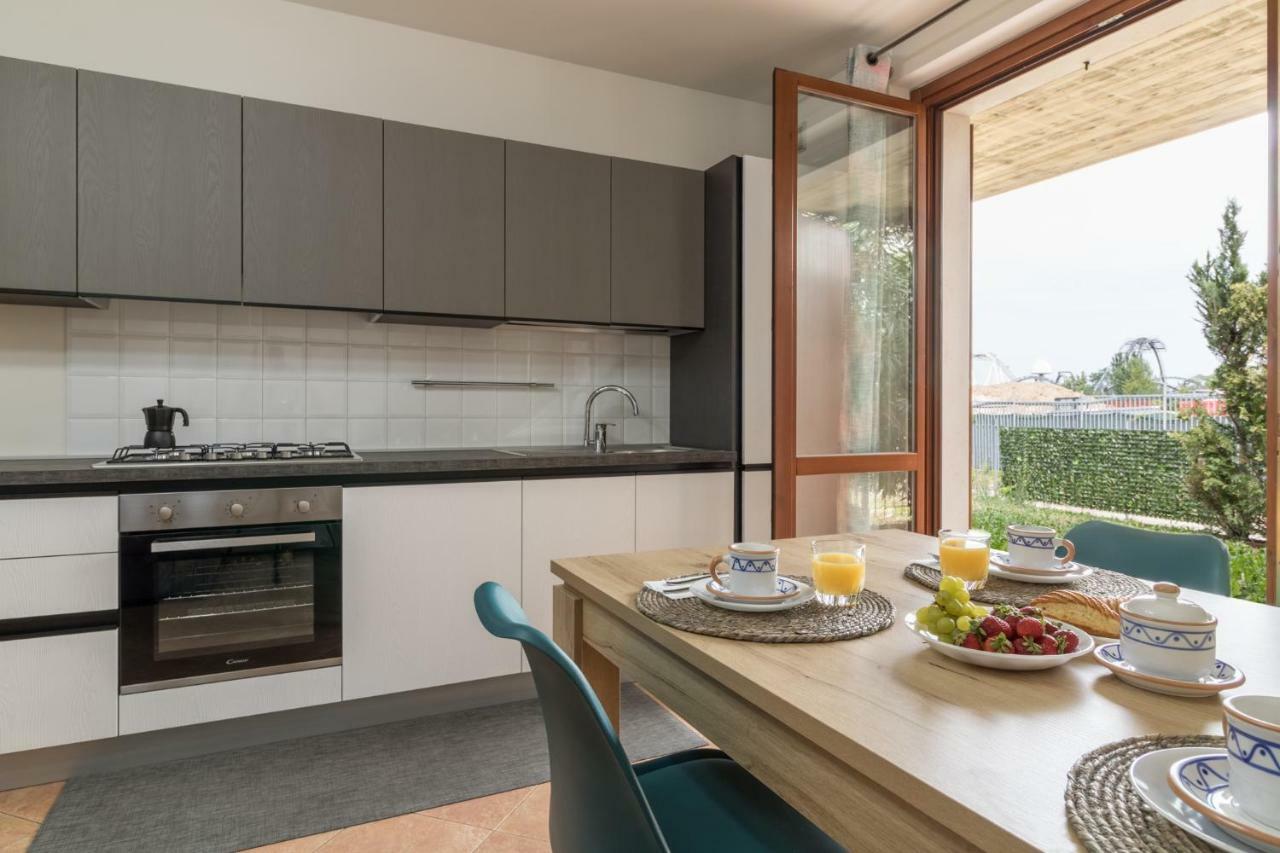 A Casa Di Laura With Pool And Free Bikes Apartman Ronchi  Kültér fotó
