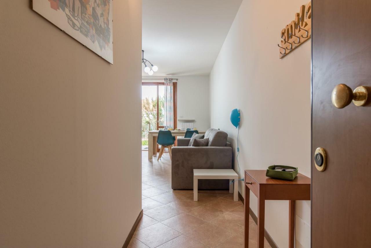 A Casa Di Laura With Pool And Free Bikes Apartman Ronchi  Kültér fotó